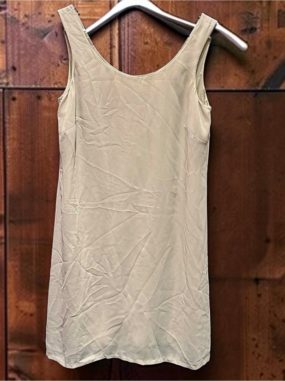 Light Green Sleeveless A-Line Dress XL
Pit 18”
Length 25”
No stretch - Picture 2 of 5